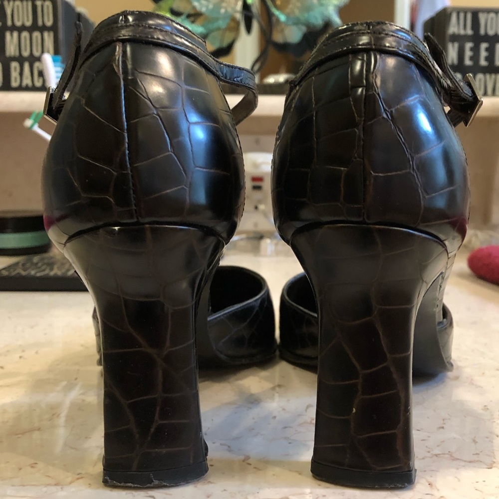 Stuart Weizman Pumps - image 5